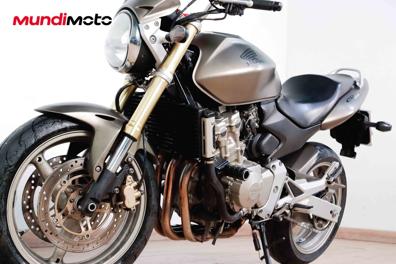 Motorbike image 8