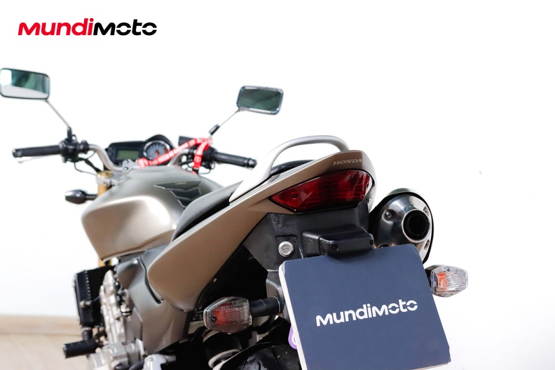 Motorbike image 9