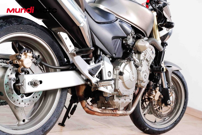 Motorbike image 3