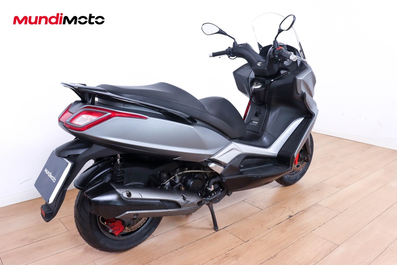 Motorbike image 2
