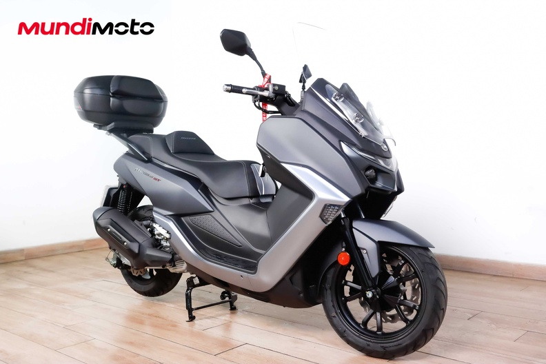 Motorbike image 1