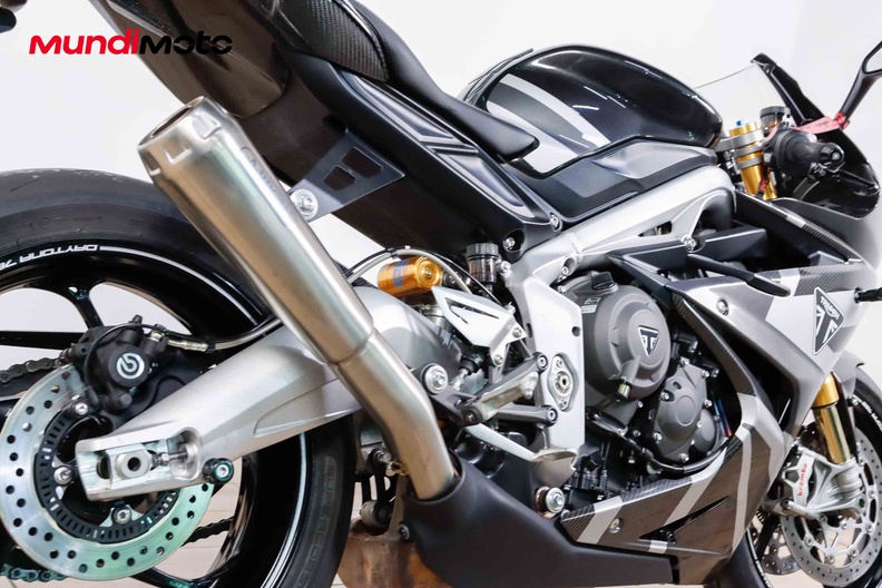 Motorbike image 3