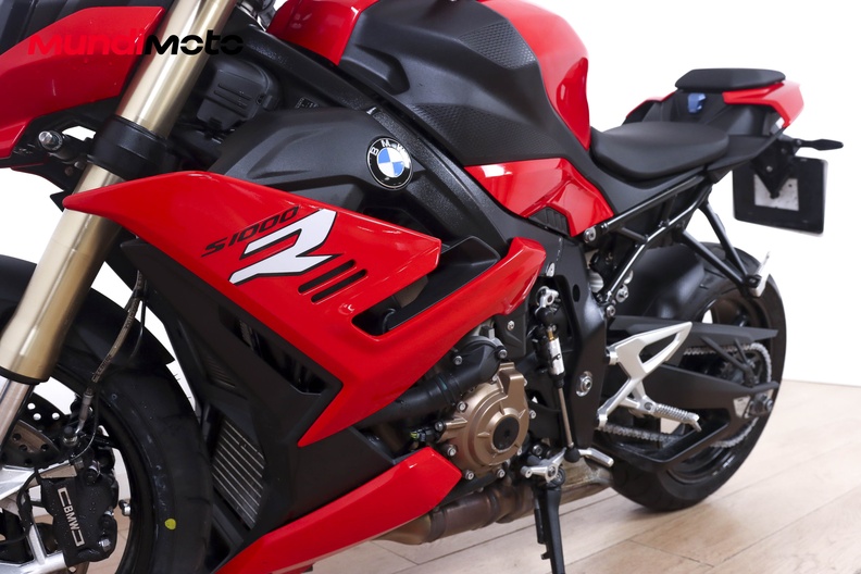 Motorbike image 8