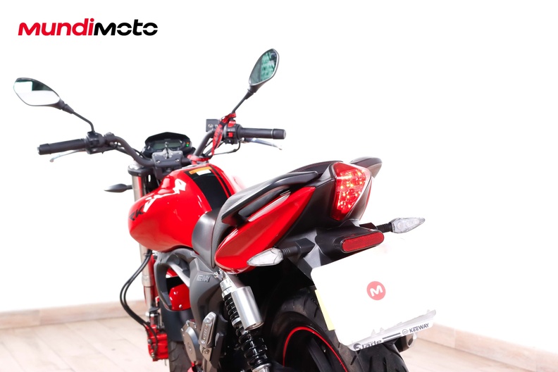 Motorbike image 8