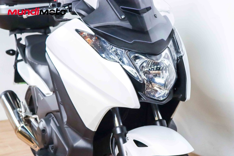 Motorbike image 4