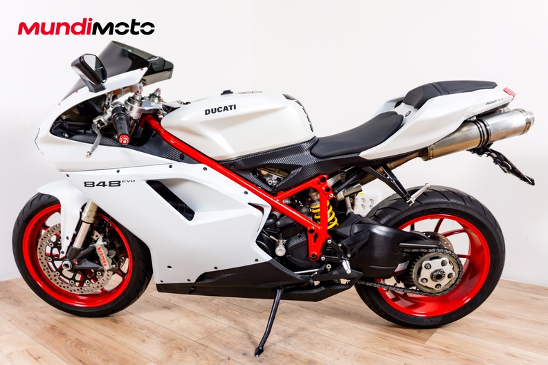 Motorbike image 5