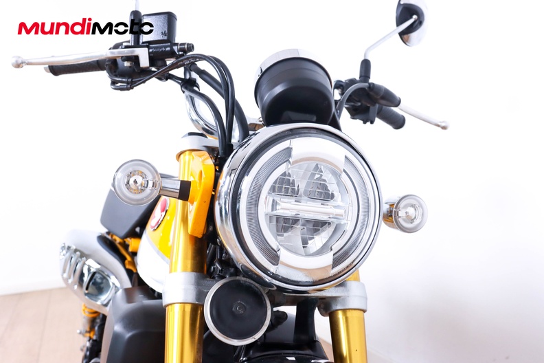 Motorbike image 4