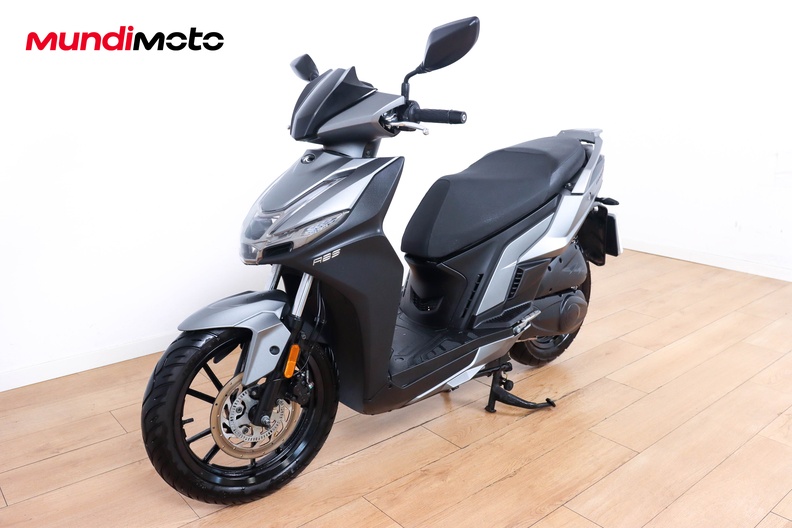 Motorbike image 7