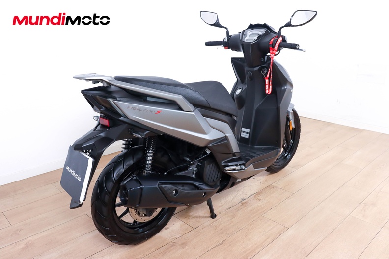 Motorbike image 2