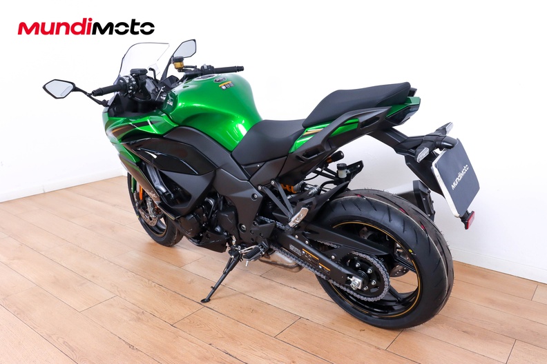 Motorbike image 6