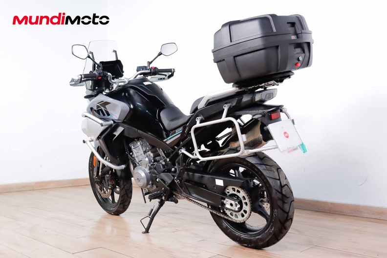 Motorbike image 6