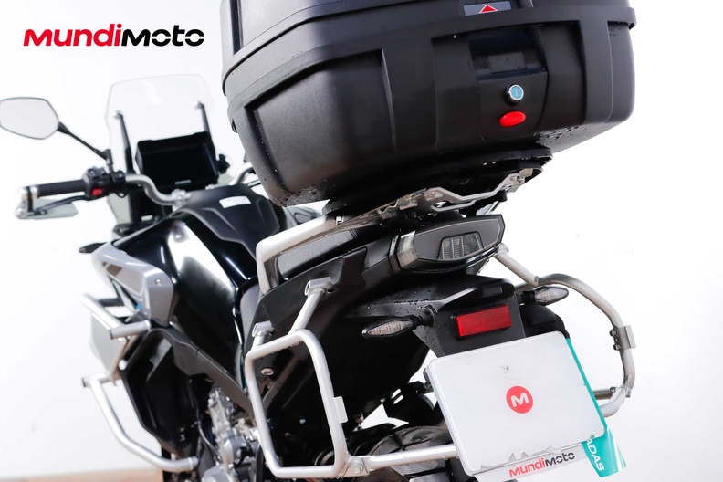 Motorbike image 9