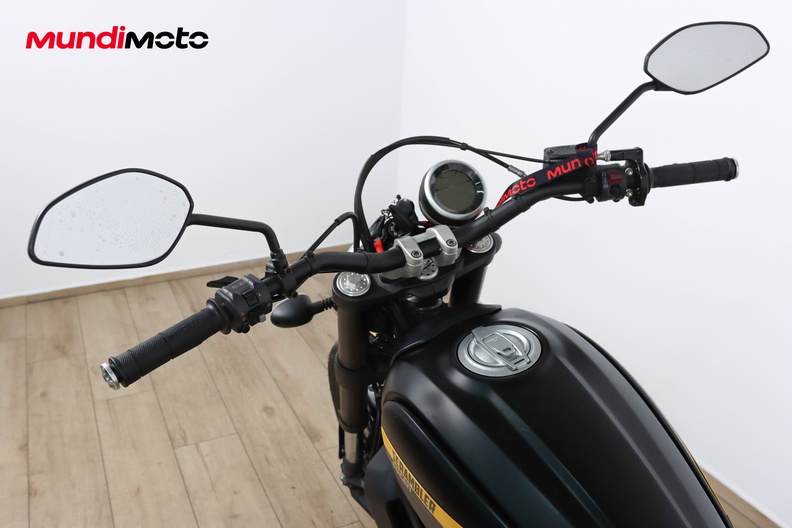 Motorbike image 10