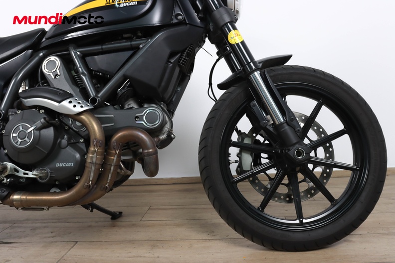 Motorbike image 13