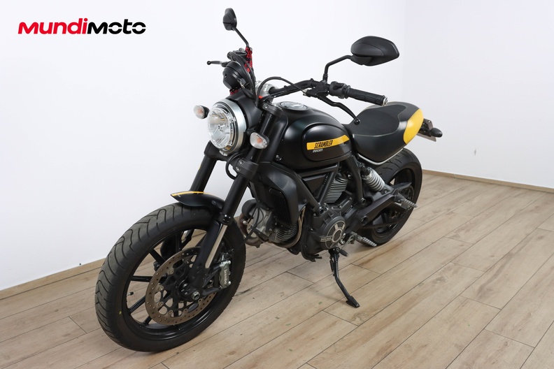 Motorbike image 6