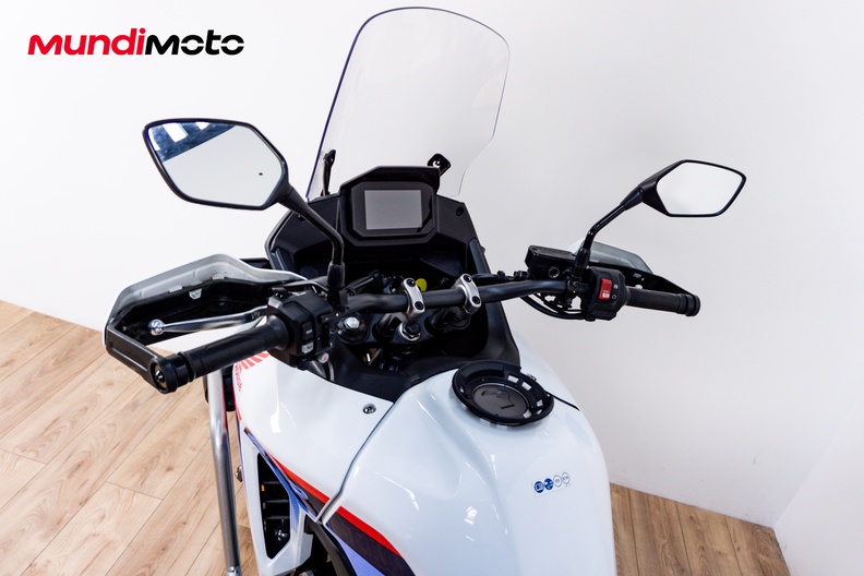 Motorbike image 10