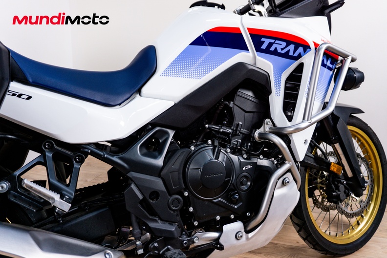 Motorbike image 3