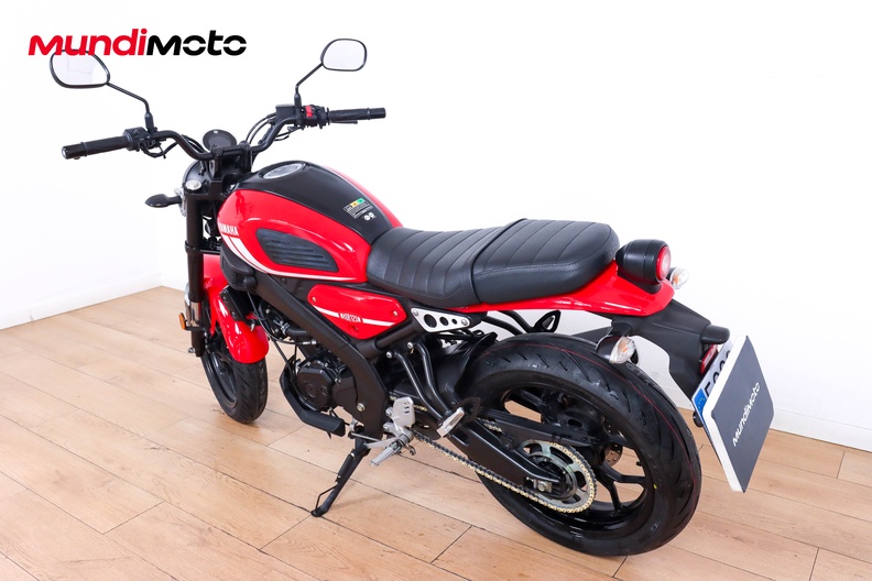 Motorbike image 6