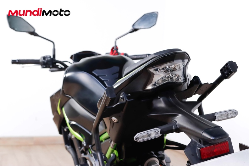 Motorbike image 9