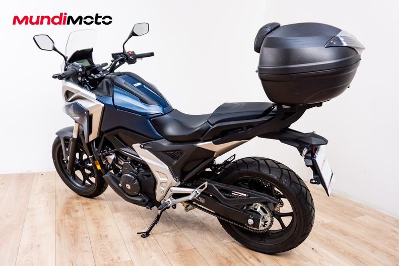 Motorbike image 7