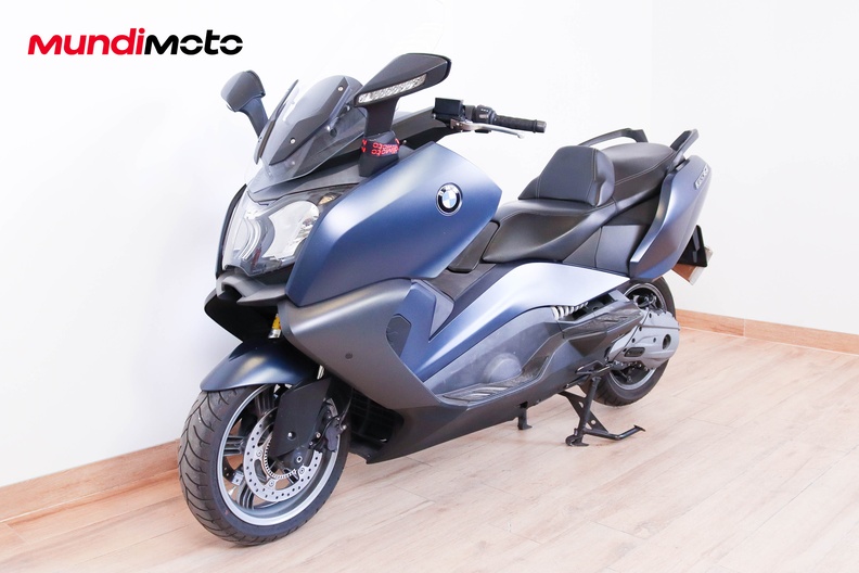 Motorbike image 6
