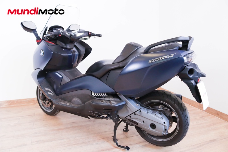 Motorbike image 7