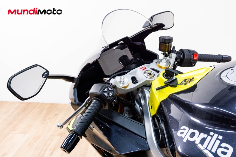 Motorbike image 10