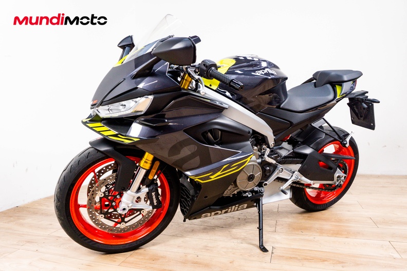 Motorbike image 6