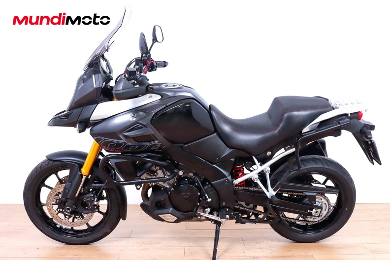 Motorbike image 5