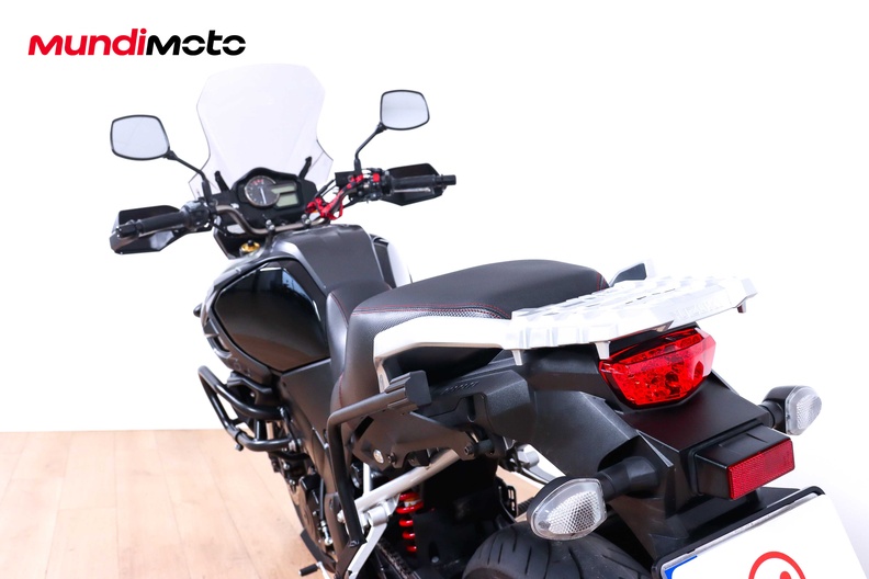 Motorbike image 9
