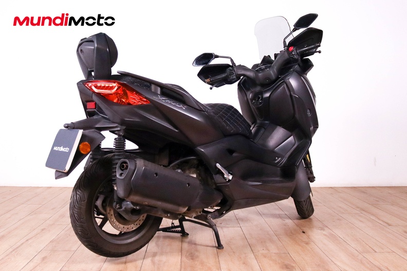 Motorbike image 2