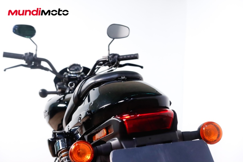 Motorbike image 9
