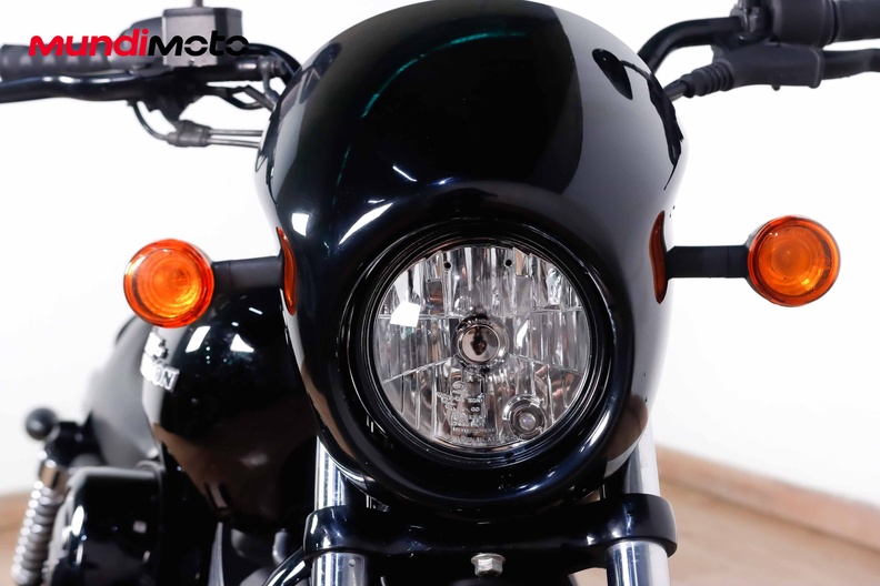 Motorbike image 4