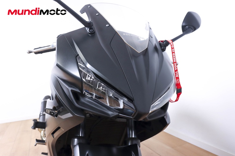 Motorbike image 4