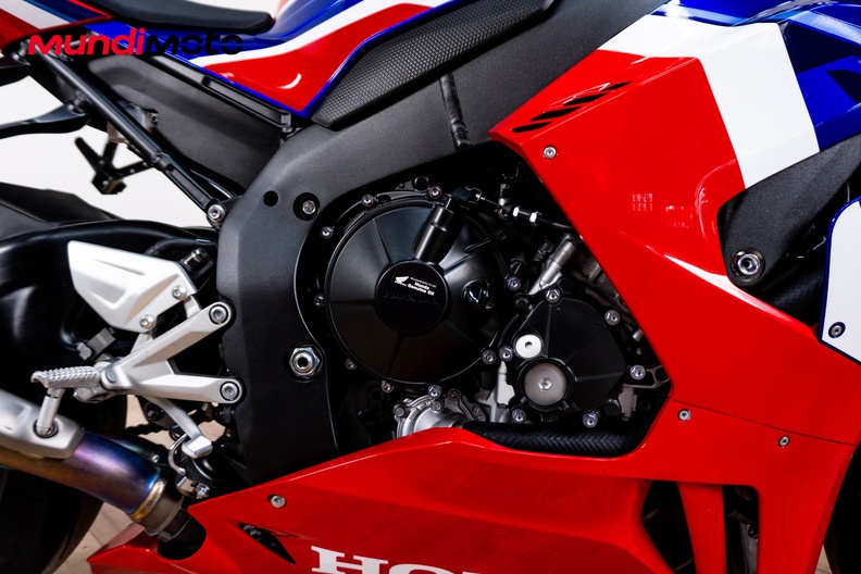 Motorbike image 14