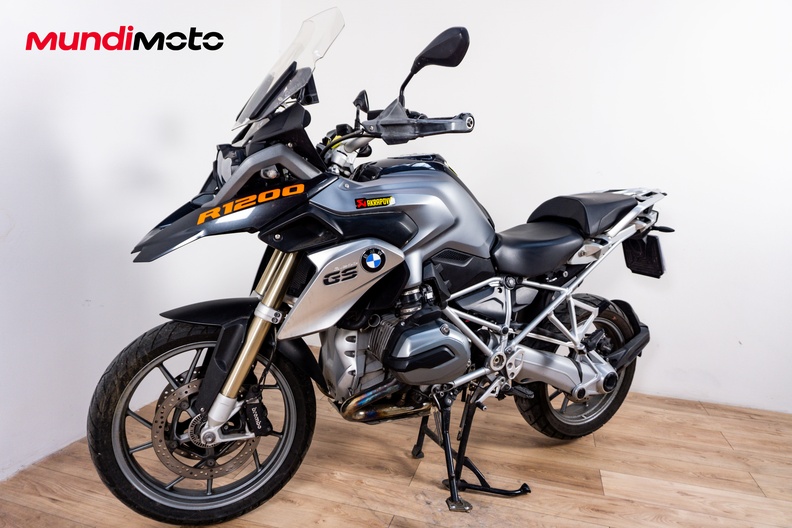 Motorbike image 6