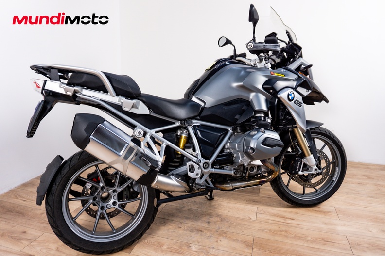 Motorbike image 2
