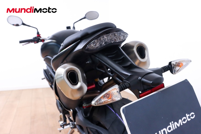 Motorbike image 9