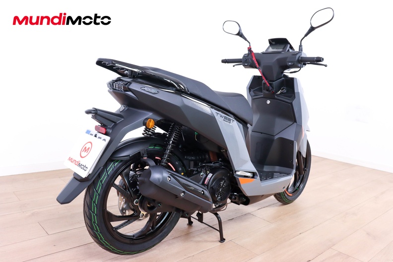 Motorbike image 2