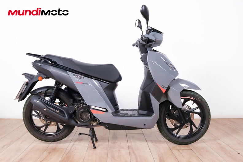 Motorbike image 0
