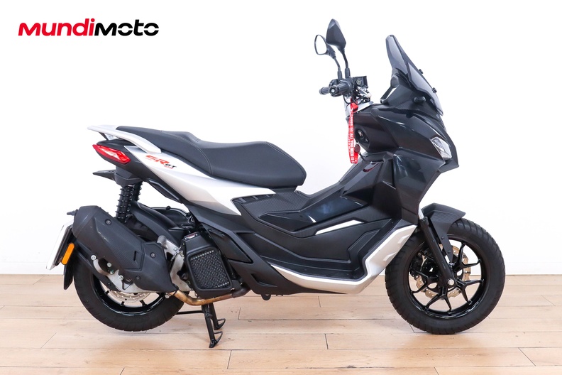 Motorbike image 0