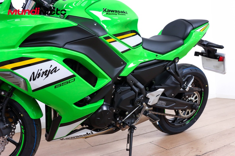 Motorbike image 8