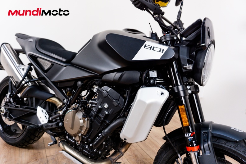 Motorbike image 4
