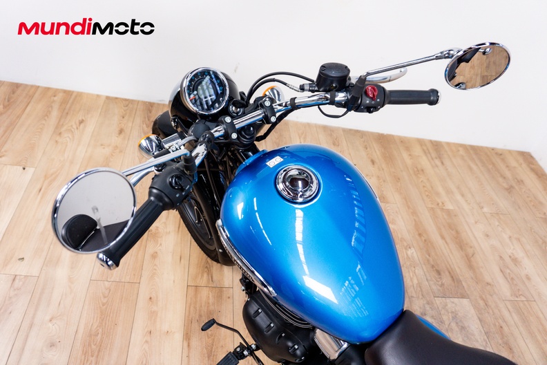 Motorbike image 10