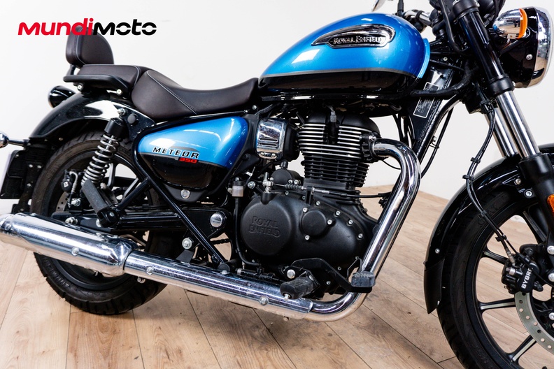 Motorbike image 4