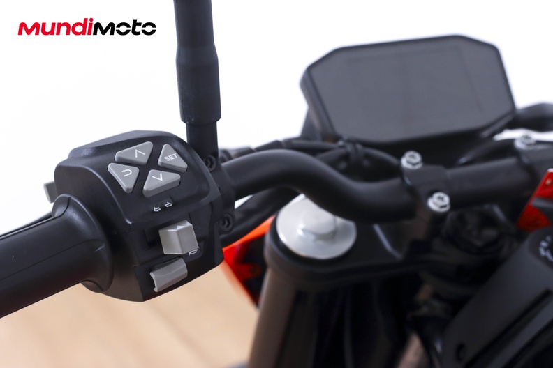 Motorbike image 11