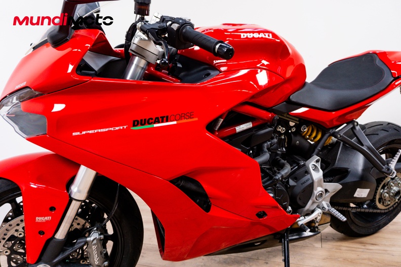 Motorbike image 9