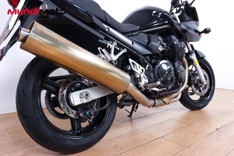 Motorbike image 3