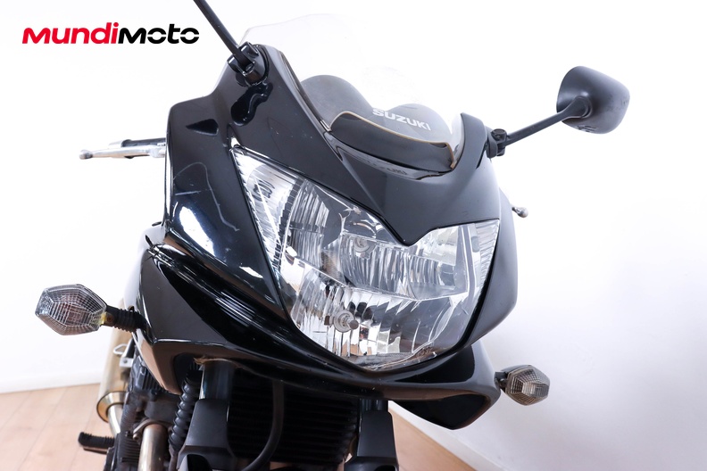 Motorbike image 4