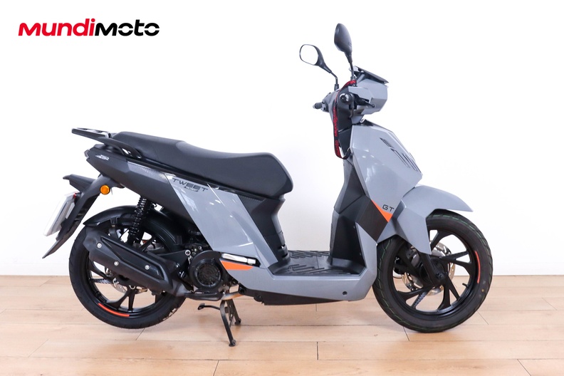 Motorbike image 0